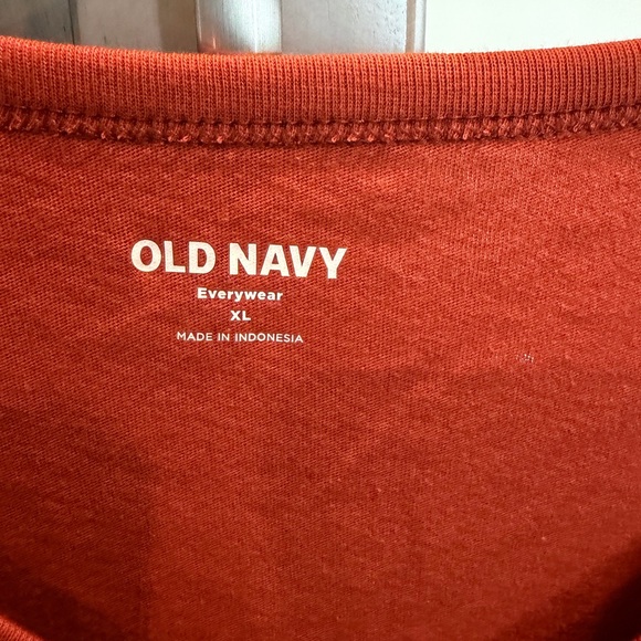 Old Navy Women's Burnt Orange Long Sleeve Top - Picture 2 of 3